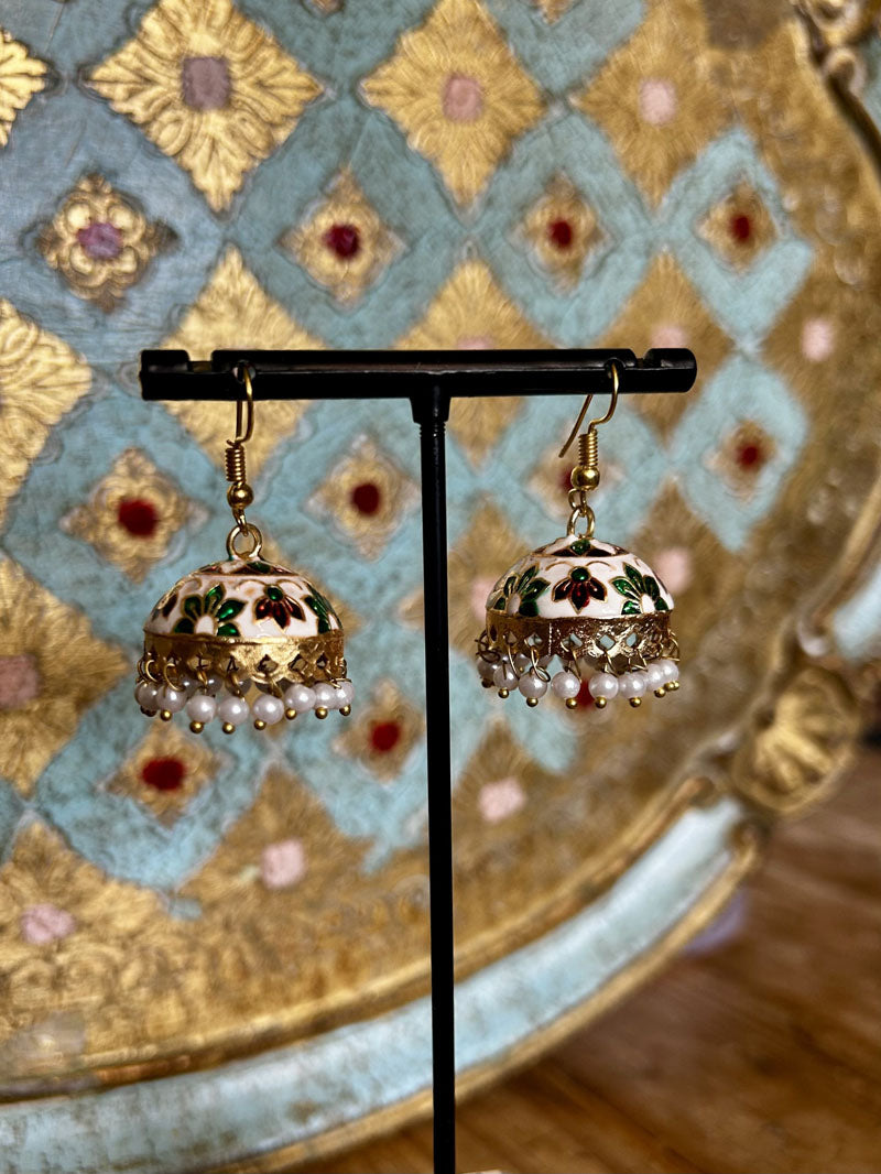 Hawa Chandeliers